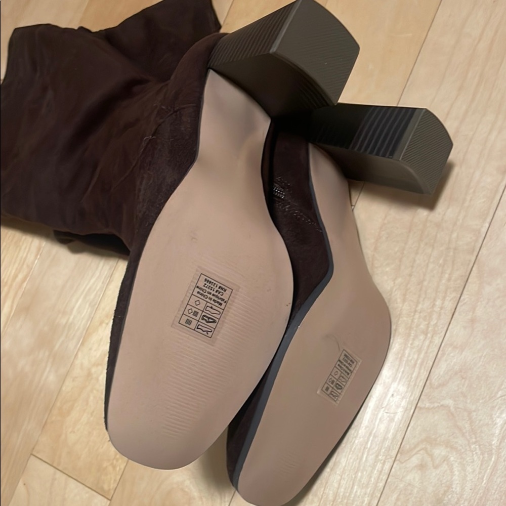 Brown Faux Suede Heeled Knee High Boots - Picture 4 of 6